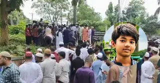 বাসার কাছেই চিরশায়িত অপ্রতিম